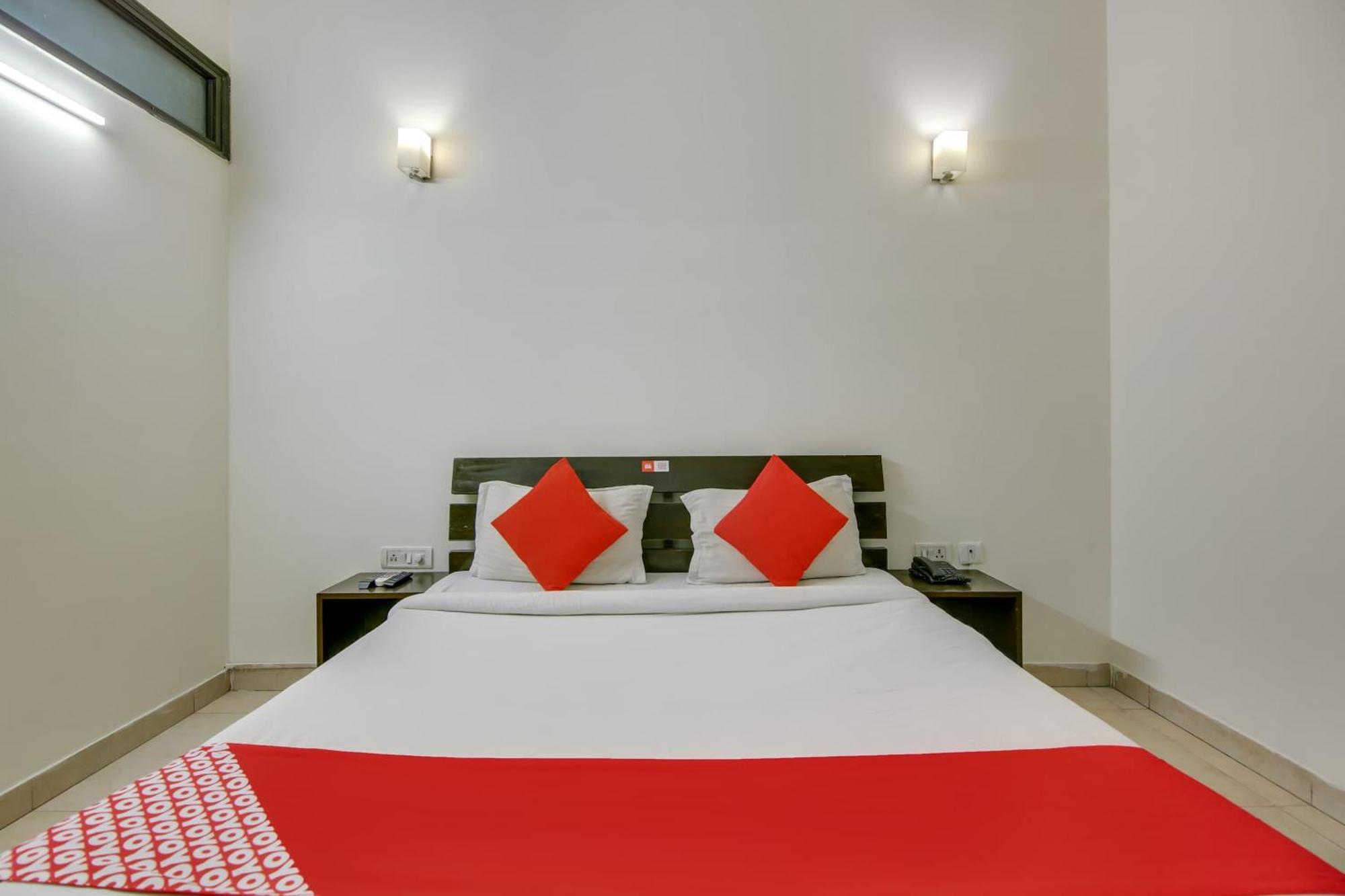 Hotel O Dream View Near Omaxe Celebration Mall Gurgaon Extérieur photo